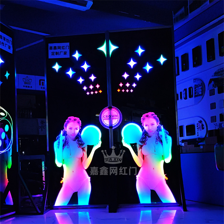 幻彩造型门 触摸发光电竞门