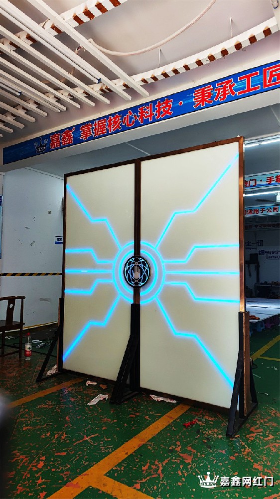 电竞馆门 穿梭门 造型定制