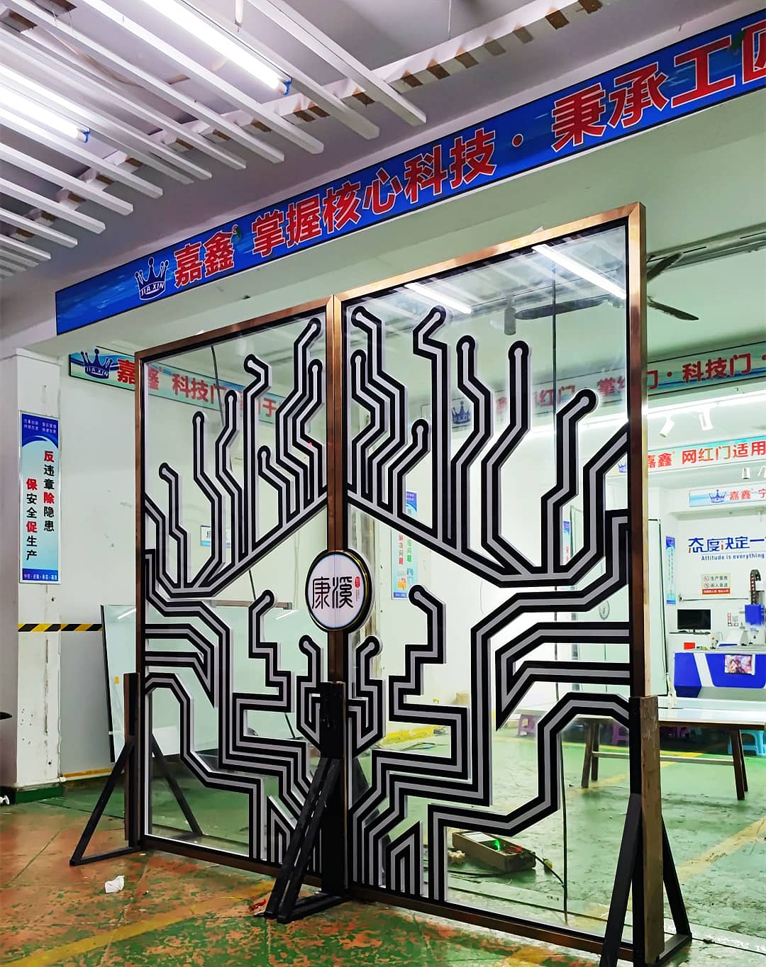 科技感电动门制作设计